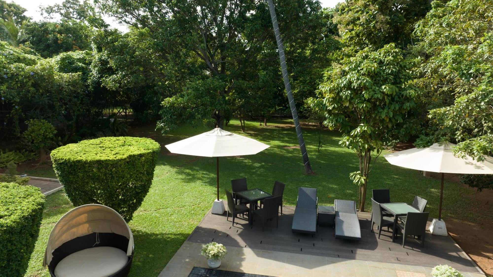 Swanee Grand Negombo Exterior foto