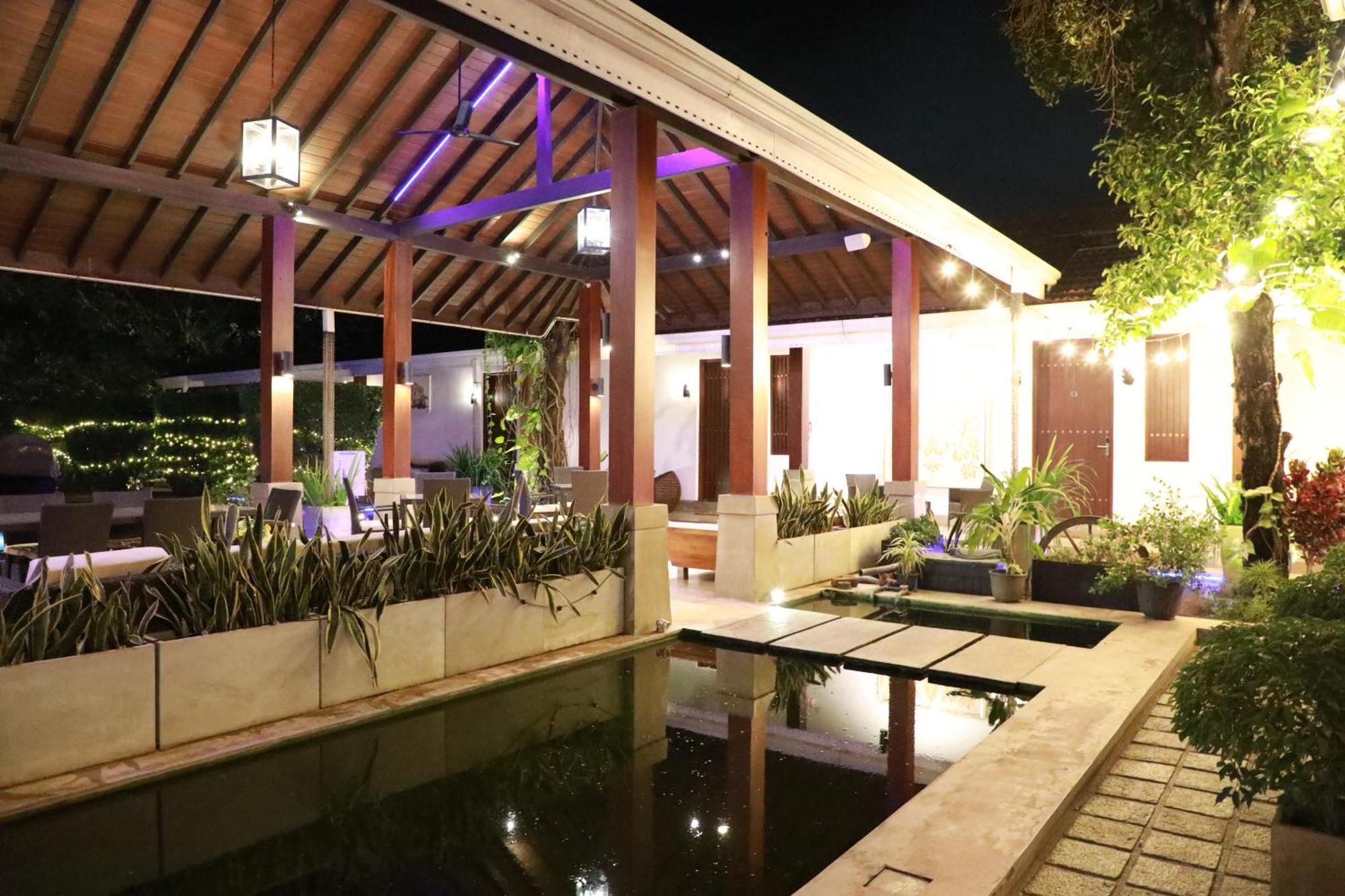 Swanee Grand Negombo Exterior foto