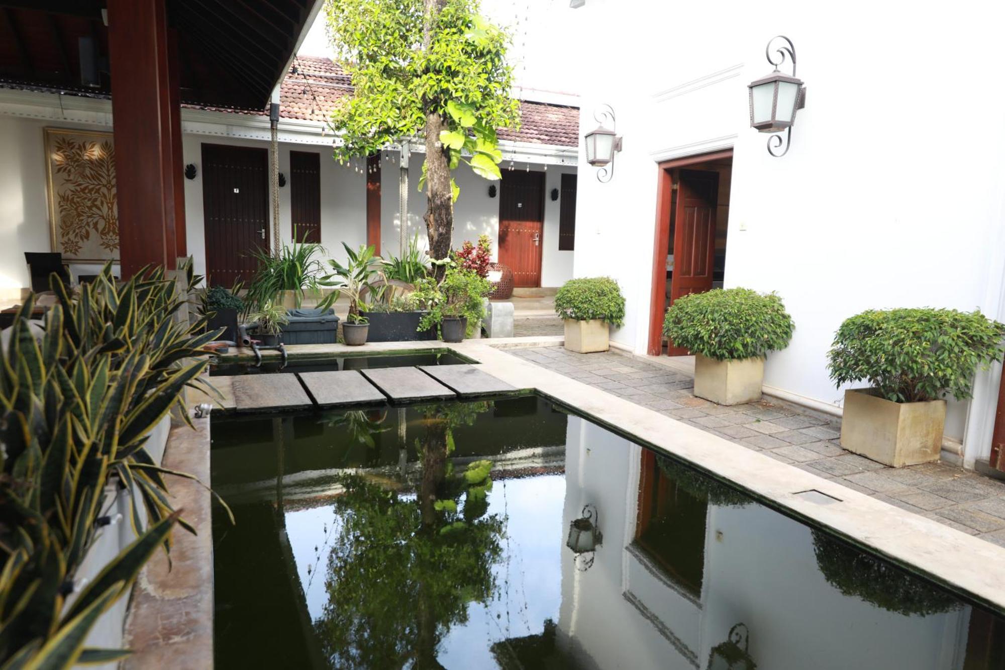 Swanee Grand Negombo Exterior foto